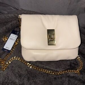 Tommy Hilfiger Cream Crossbody with Gold Chain